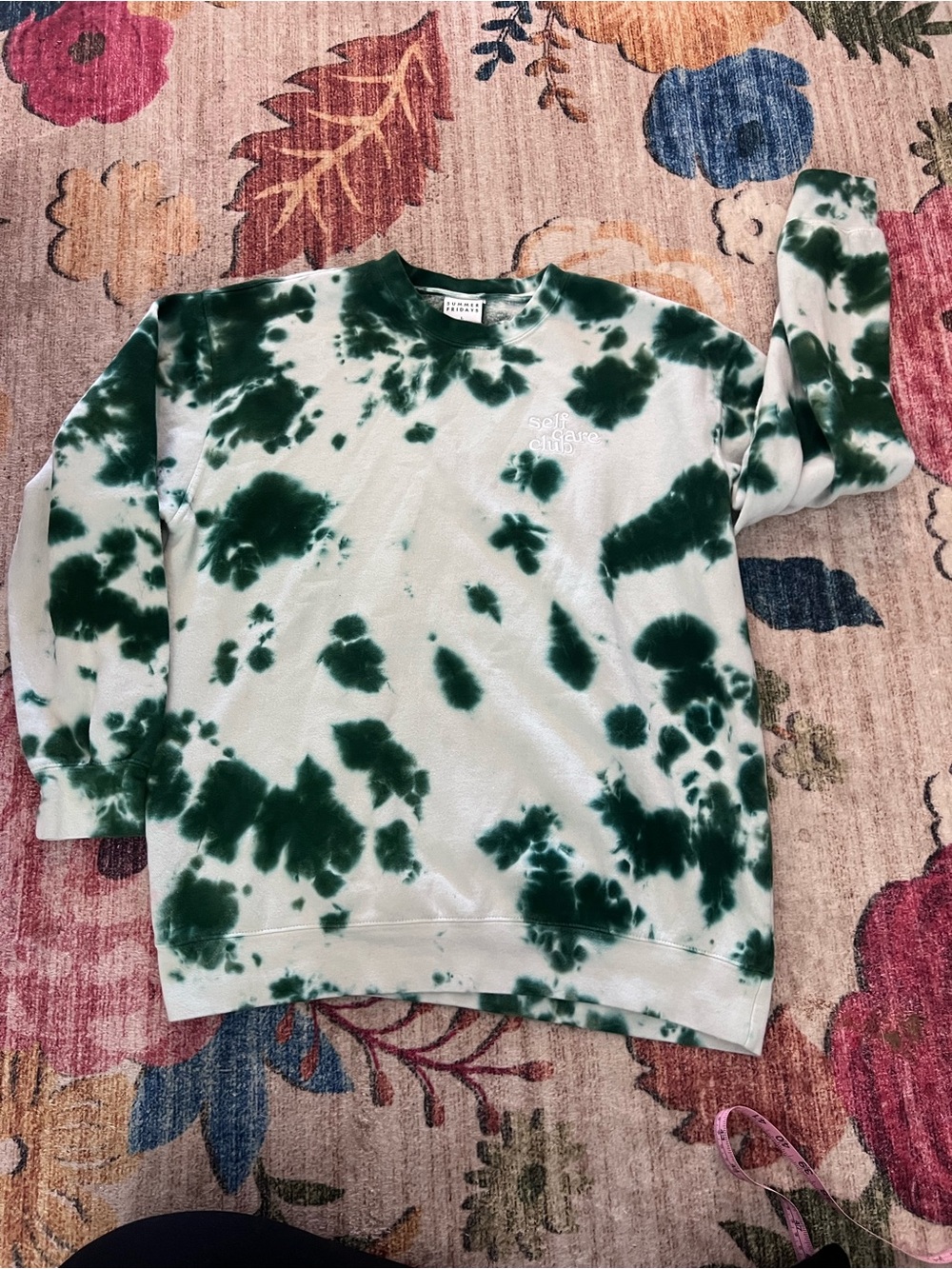 Summer Fridays Green and White Tie-Dye Crewneck Sweater